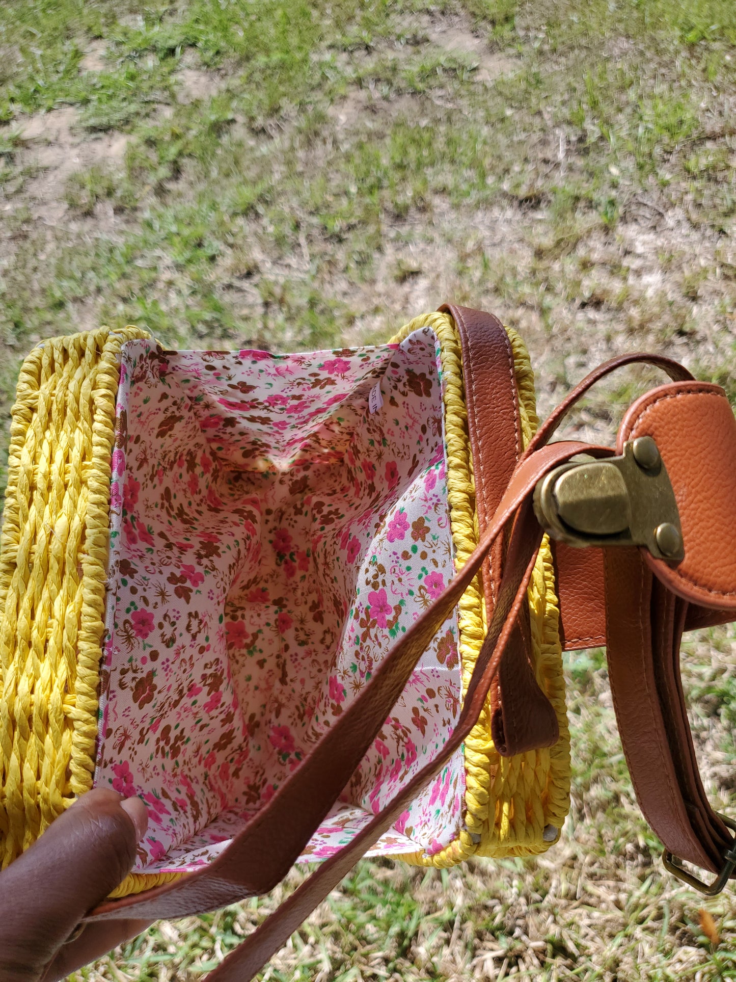 Straw bag yellow