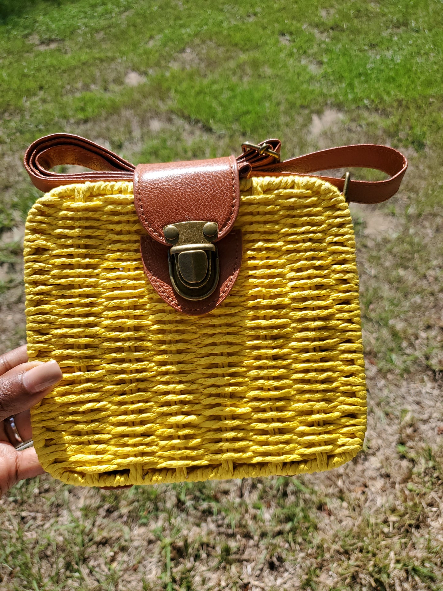 Straw bag yellow